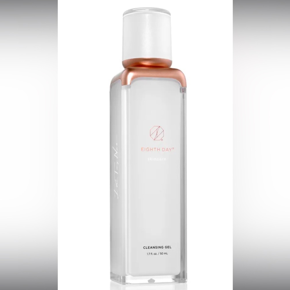 Eighth Day Cleansing Gel 1.7oz exfoliative enzymes, probiotics, green tea ginger